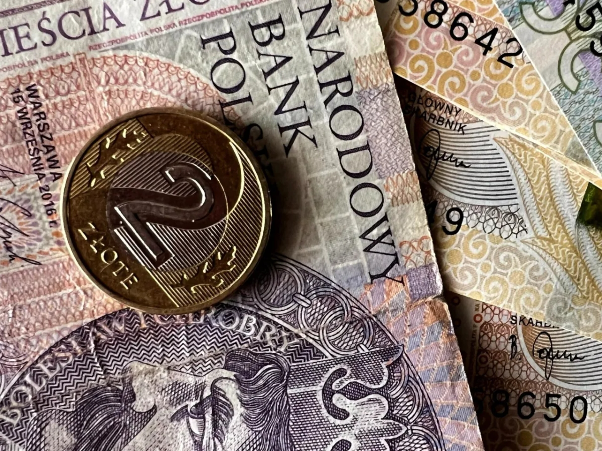13 emerytura od kiedy? Poznaj daty wypłat i ważne szczegóły