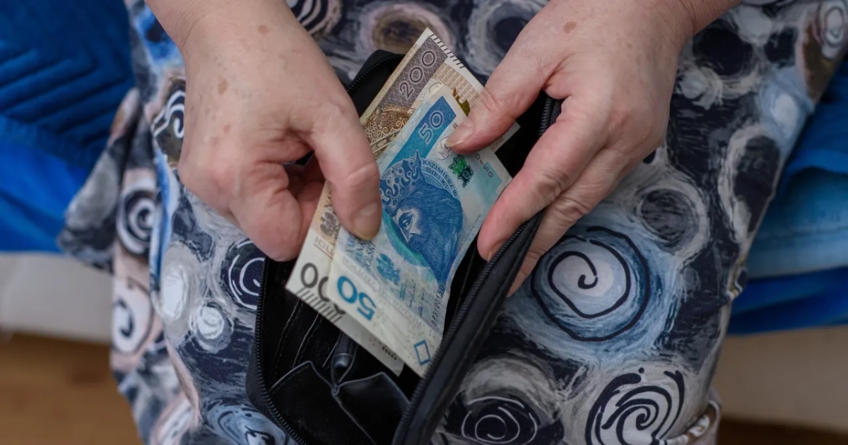 Ile wynosi najniższa renta na rękę i kto może ją otrzymać?