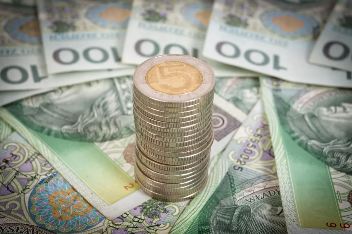 Jaka emerytura po 50 latach pracy? Sprawdź, ile naprawdę otrzymasz